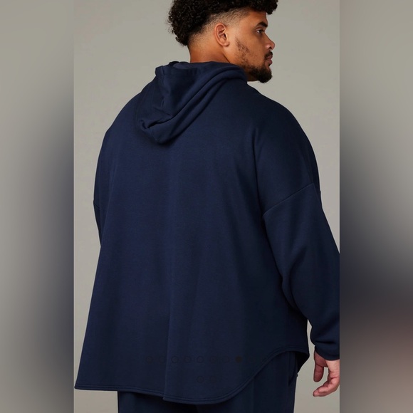 SAVAGE FENTY Xssential Team Graphic Sweatsuit - Picture 9 of 11